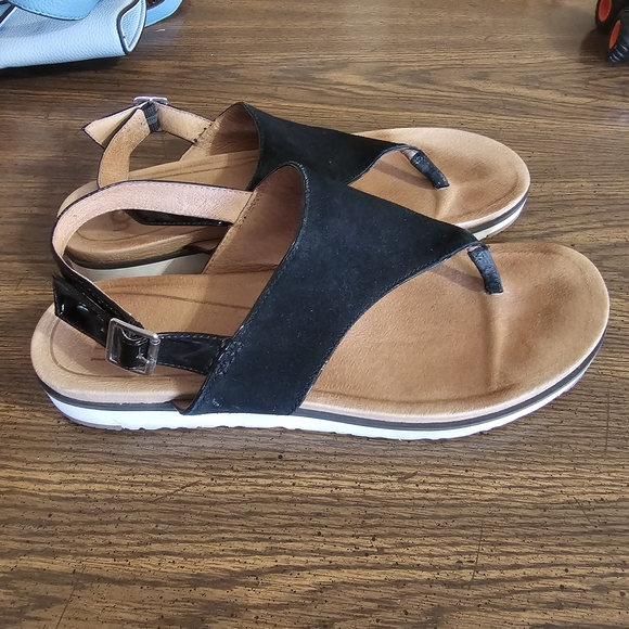 UGG Women's Black Suede Sandals - Picture 2 of 4